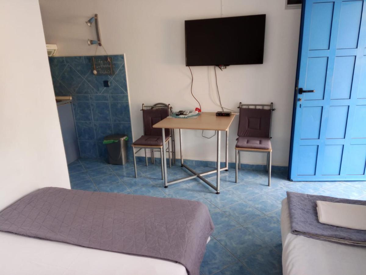 Apartments Dijan Sukošan エクステリア 写真